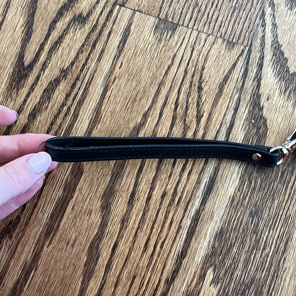 Michael Kors Wristlet - Picture 10 of 10